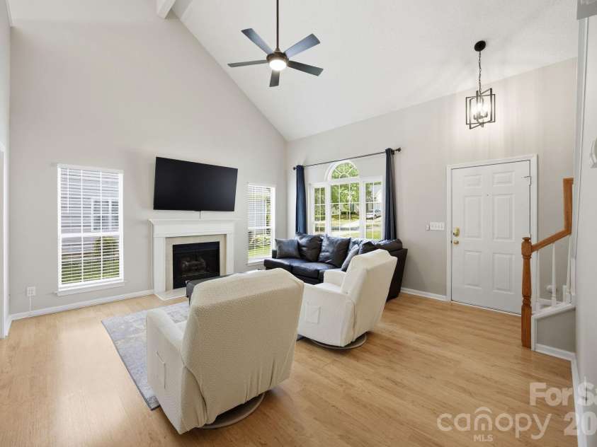 598 Viking Place, Concord, NC 28025.  MLS# CAR4376130, YatesRealty ID 21877. 