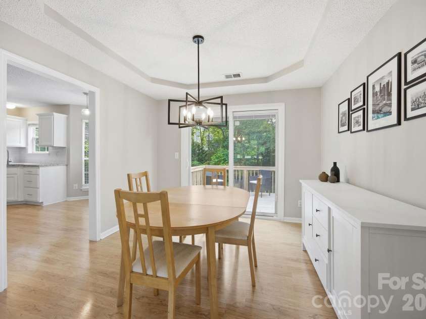 598 Viking Place, Concord, NC 28025.  MLS# CAR4376130, YatesRealty ID 21877. 