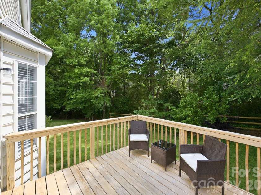 598 Viking Place, Concord, NC 28025.  MLS# CAR4376130, YatesRealty ID 21877. 