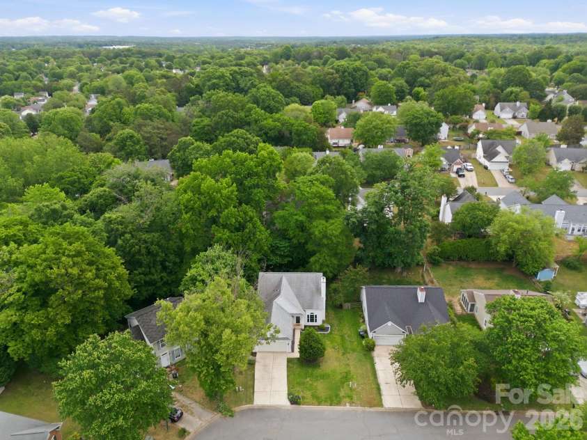 598 Viking Place, Concord, NC 28025.  MLS# CAR4376130, YatesRealty ID 21877. 