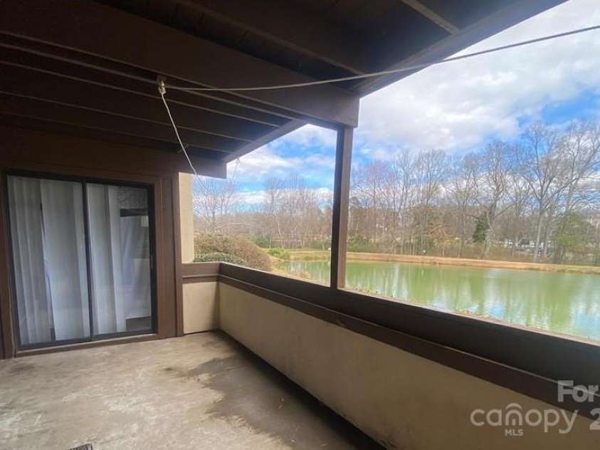 5718 Dockside Drive, Charlotte, NC 28227.  MLS# CAR4256893, YatesRealty ID 21879. 