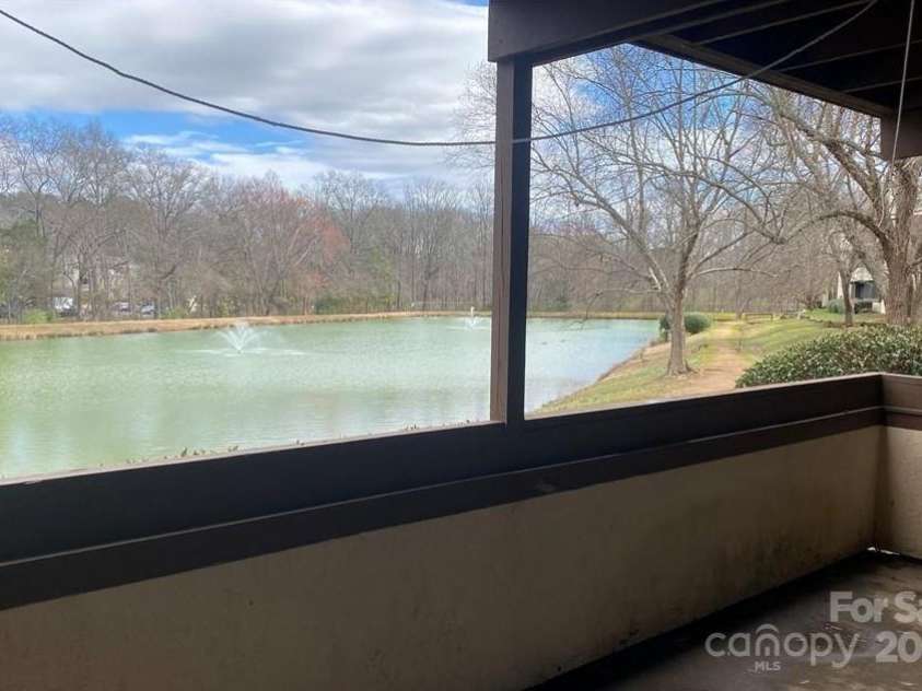 5718 Dockside Drive, Charlotte, NC 28227.  MLS# CAR4256893, YatesRealty ID 21879. 