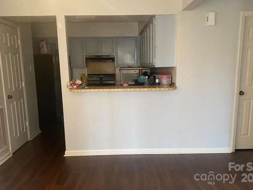 5718 Dockside Drive, Charlotte, NC 28227.  MLS# CAR4256893, YatesRealty ID 21879. 