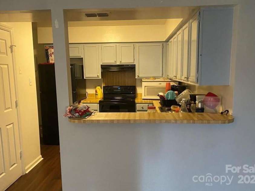 5718 Dockside Drive, Charlotte, NC 28227.  MLS# CAR4256893, YatesRealty ID 21879. 
