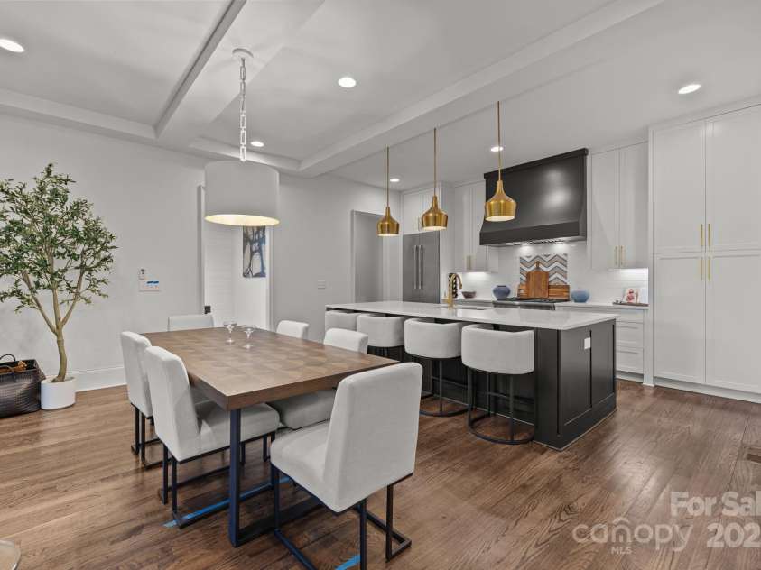 9004 Tynecastle Commons Court, Charlotte, NC 28226.  MLS# CAR4312958, YatesRealty ID 2188. 