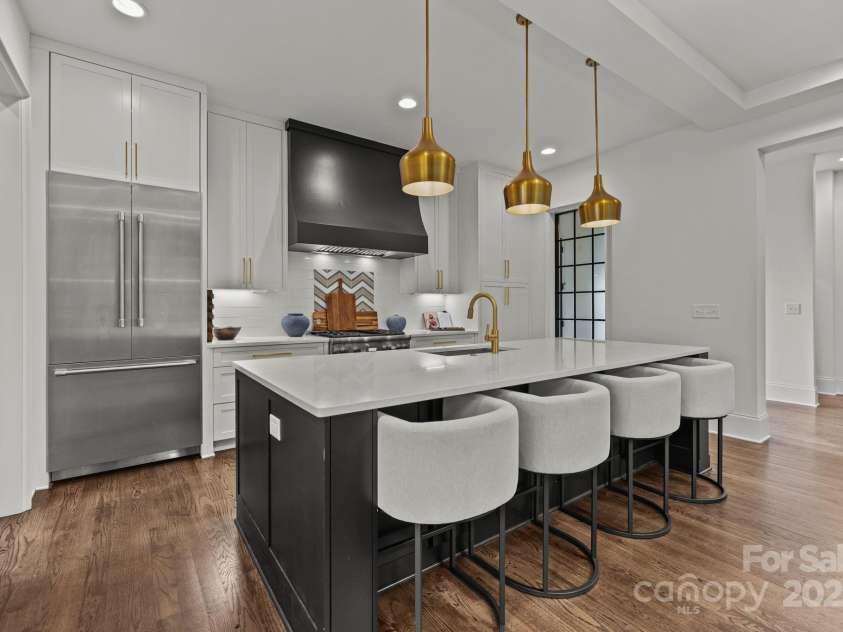 9004 Tynecastle Commons Court, Charlotte, NC 28226.  MLS# CAR4312958, YatesRealty ID 2188. 