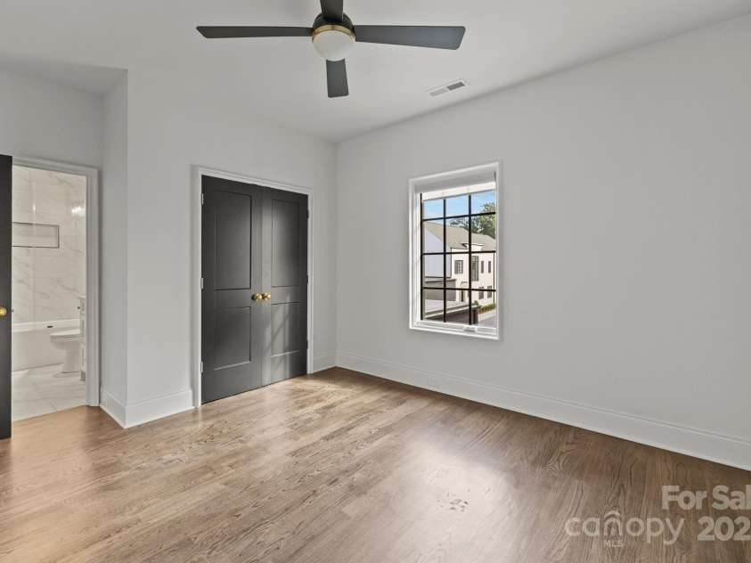 9004 Tynecastle Commons Court, Charlotte, NC 28226.  MLS# CAR4312958, YatesRealty ID 2188. 