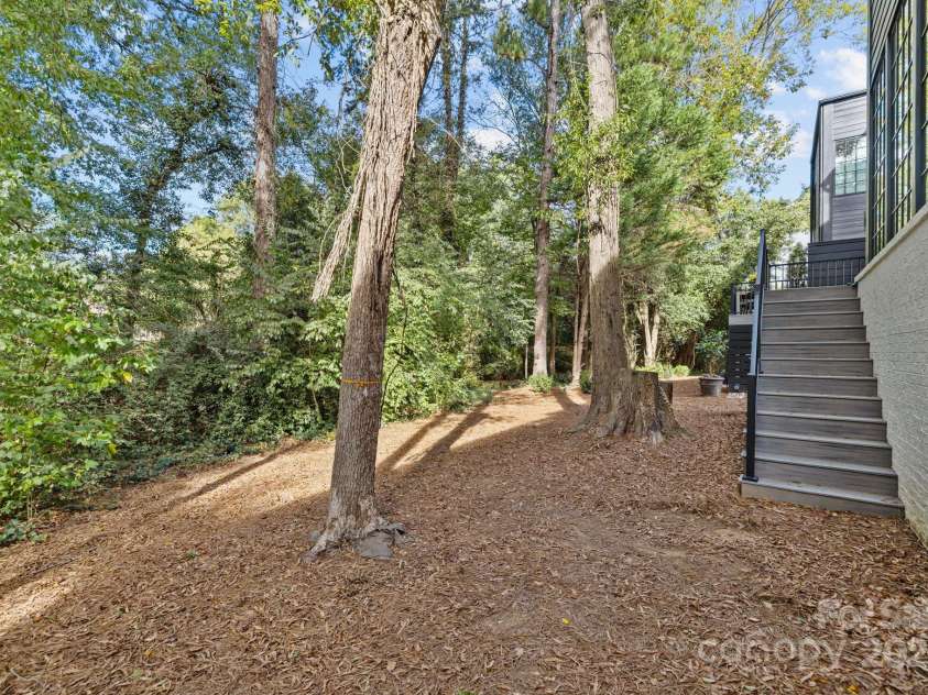 9004 Tynecastle Commons Court, Charlotte, NC 28226.  MLS# CAR4312958, YatesRealty ID 2188. 