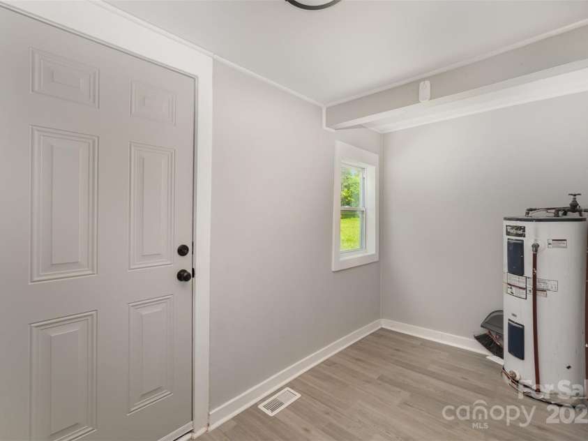 210 Marshall Street, Rock Hill, SC 29730.  MLS# CAR4270533, YatesRealty ID 21885. 