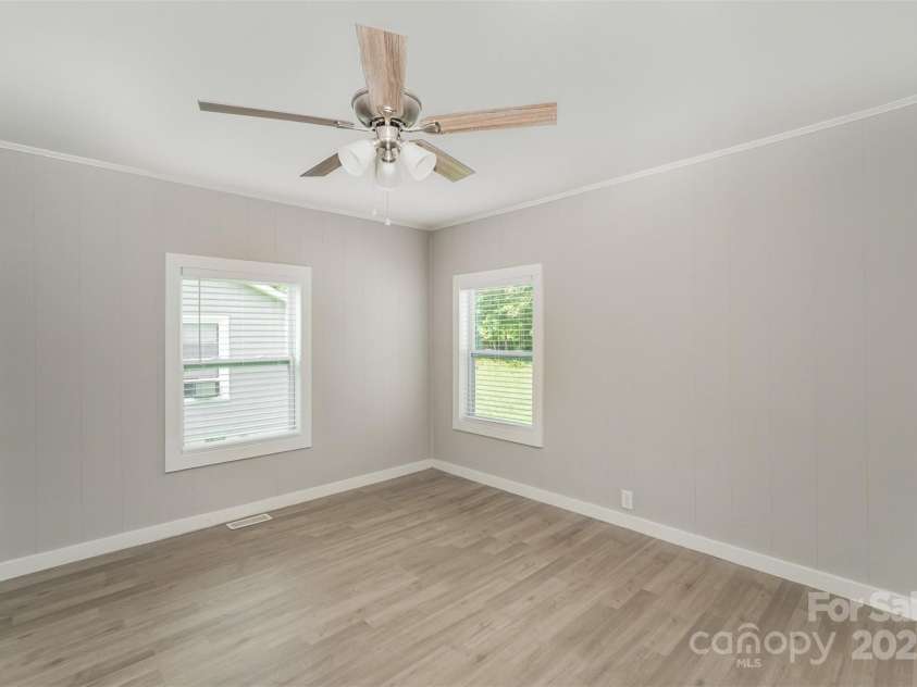 210 Marshall Street, Rock Hill, SC 29730.  MLS# CAR4270533, YatesRealty ID 21885. 