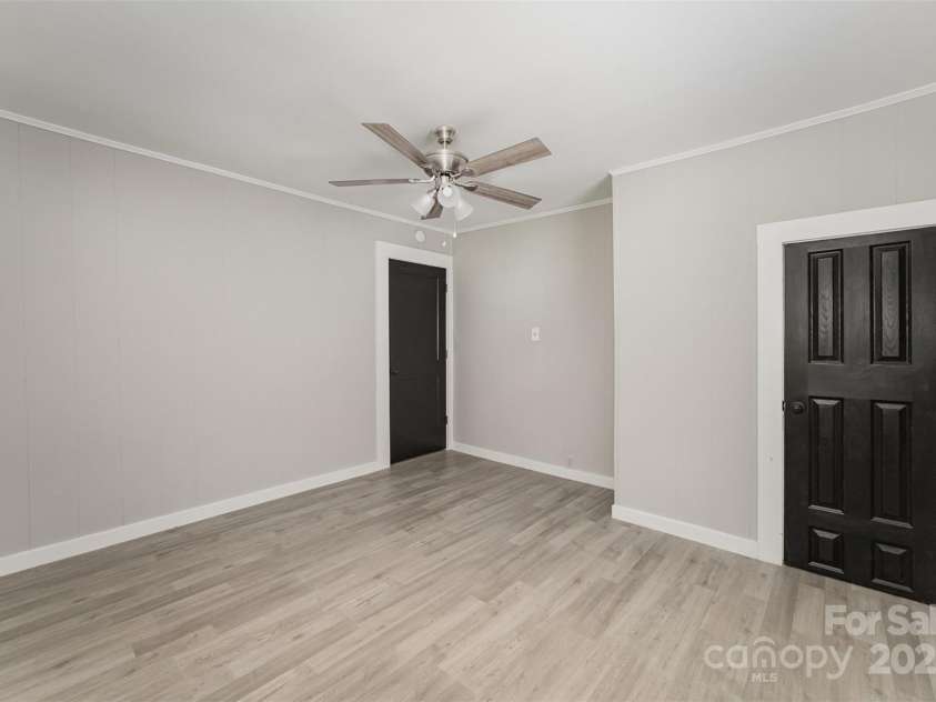 210 Marshall Street, Rock Hill, SC 29730.  MLS# CAR4270533, YatesRealty ID 21885. 