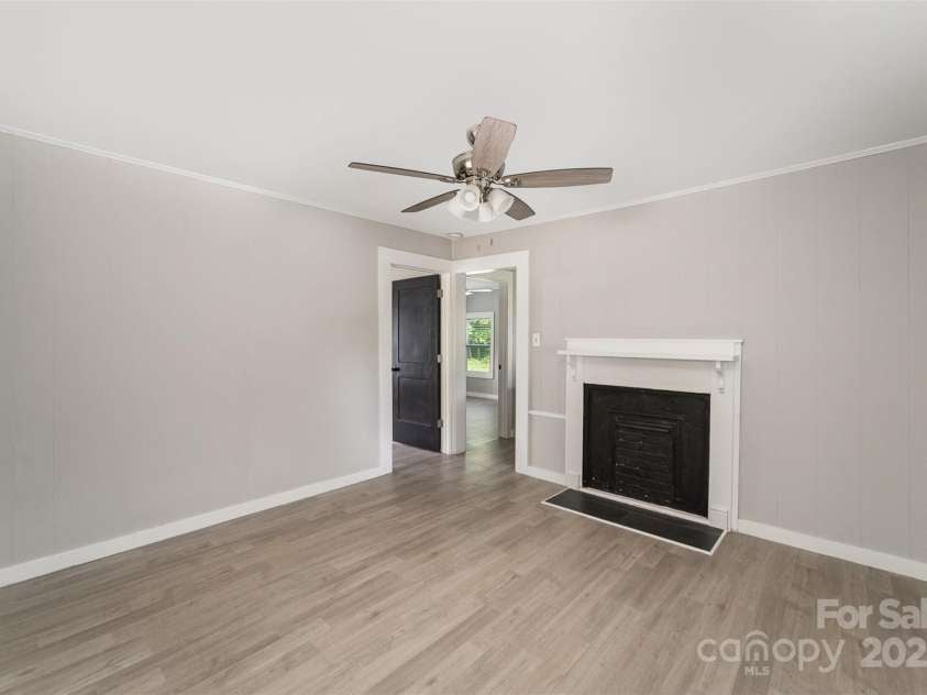 210 Marshall Street, Rock Hill, SC 29730.  MLS# CAR4270533, YatesRealty ID 21885. 