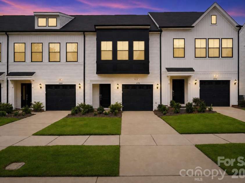 6336 Abelia Avenue, Charlotte, NC 28269.  MLS# CAR4410242, YatesRealty ID 21885. 
