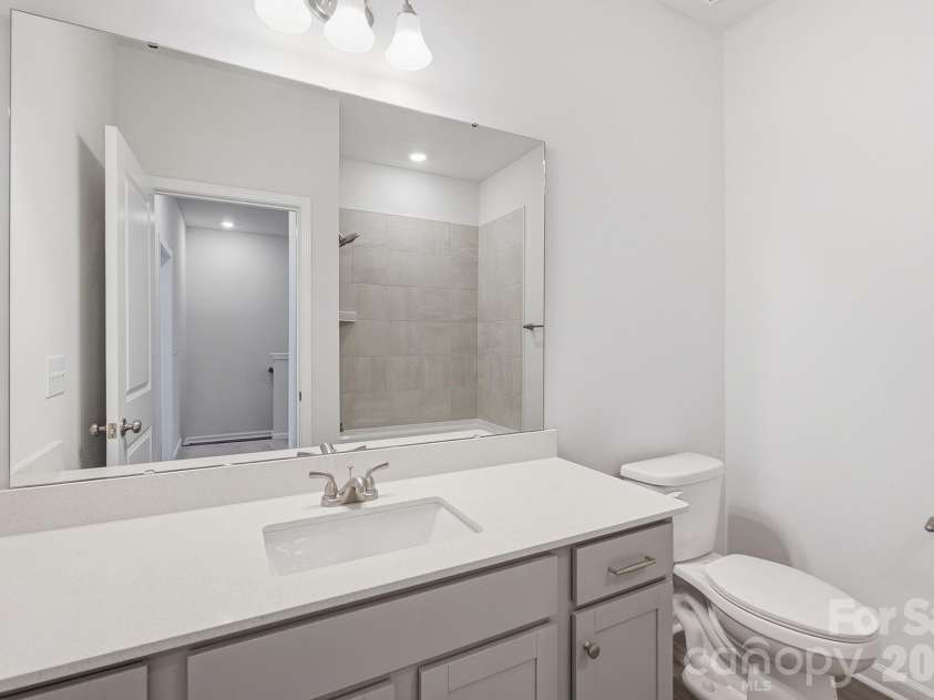 6336 Abelia Avenue, Charlotte, NC 28269.  MLS# CAR4410242, YatesRealty ID 21885. 