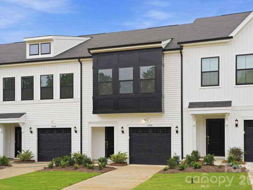 6336 Abelia Avenue, Charlotte, NC 28269.  MLS# CAR4410242, YatesRealty ID 21885. 