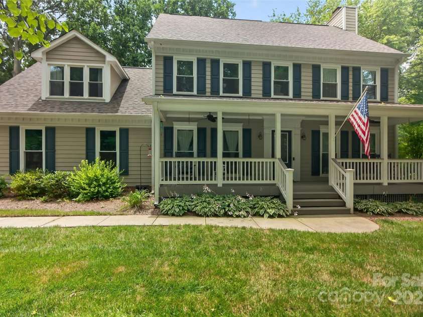 8300 Quarters Lane, Mint Hill, NC 28227.  MLS# CAR4271325, YatesRealty ID 21887. 