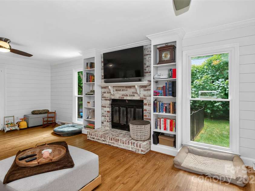 8300 Quarters Lane, Mint Hill, NC 28227.  MLS# CAR4271325, YatesRealty ID 21887. Large living room with fireplace