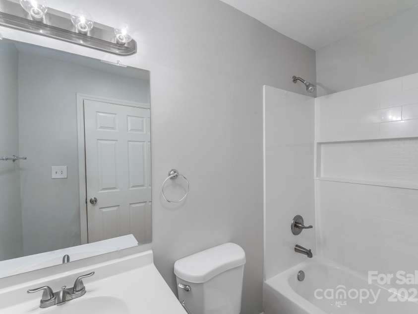 2214 Grimes Street, Charlotte, NC 28206.  MLS# CAR4259151, YatesRealty ID 21888. 