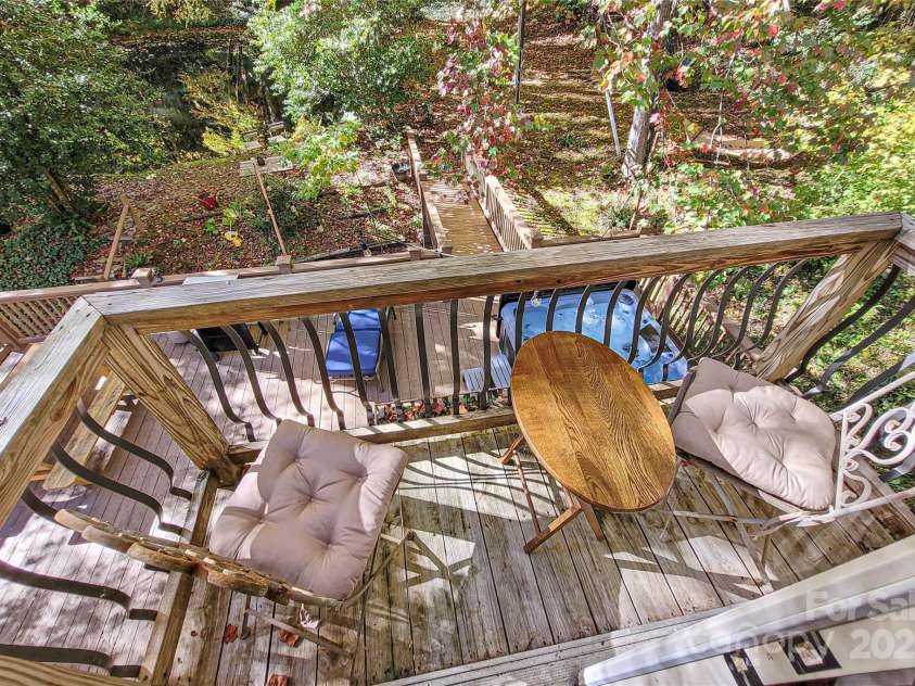 21 Christy Lane, Maggie Valley, NC 28751.  MLS# CAR4215819, YatesRealty ID 21889. 