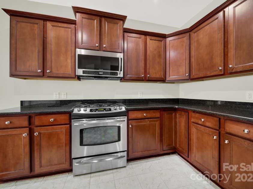 41062 Calla Lily Street, Fort Mill, SC 29707.  MLS# CAR4230928, YatesRealty ID 2189. 