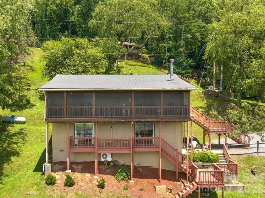 1541 Utah Mountain Road, Waynesville, NC 28785.  MLS# CAR4362879, YatesRealty ID 21891. 