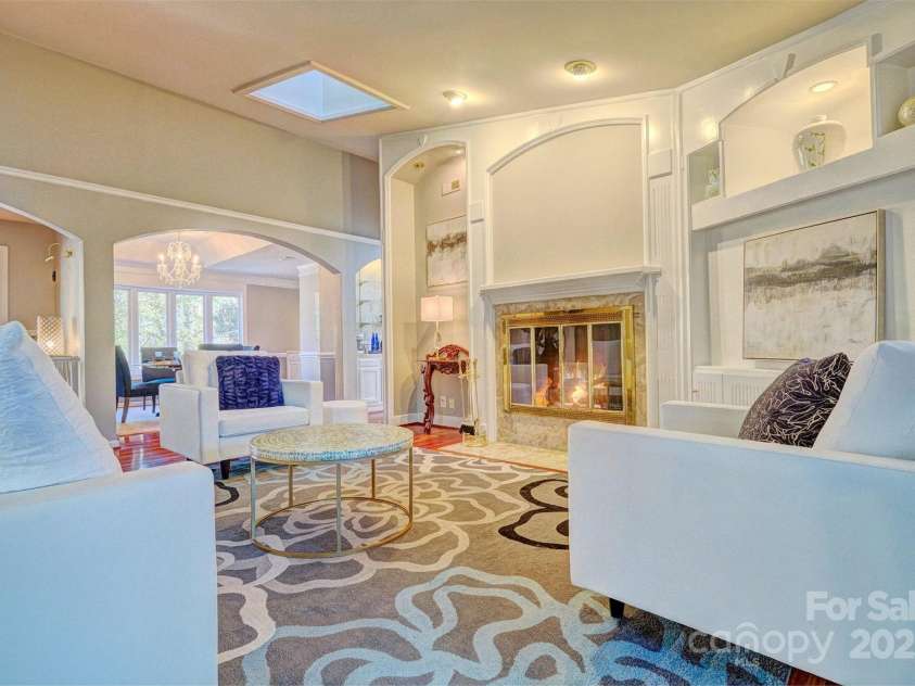 92 Heritage Drive, Clover, SC 29710.  MLS# CAR4211140, YatesRealty ID 21891. Living Room 2