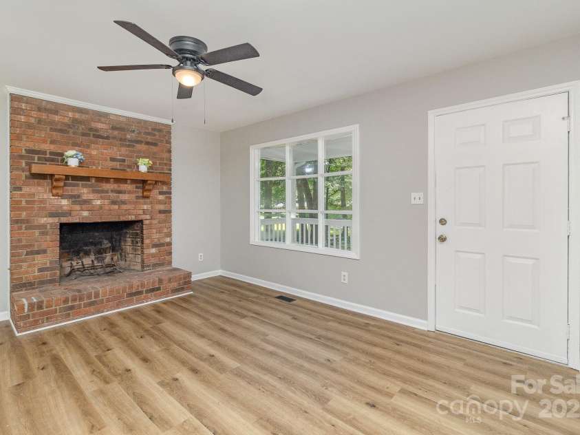 1118 Brookwood Drive, Stanley, NC 28164.  MLS# CAR4272549, YatesRealty ID 21893. 