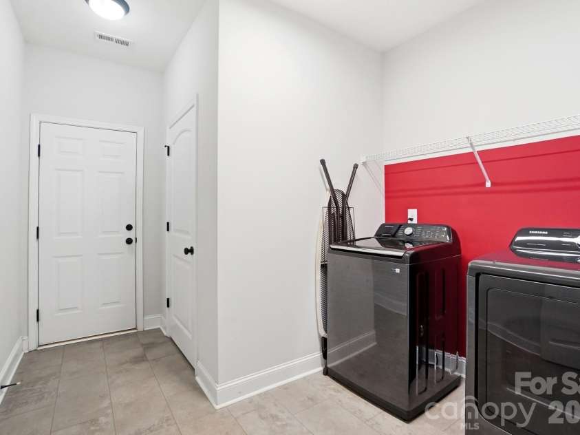 2430 Shuford Road, Lincolnton, NC 28092.  MLS# CAR4370608, YatesRealty ID 21893. 