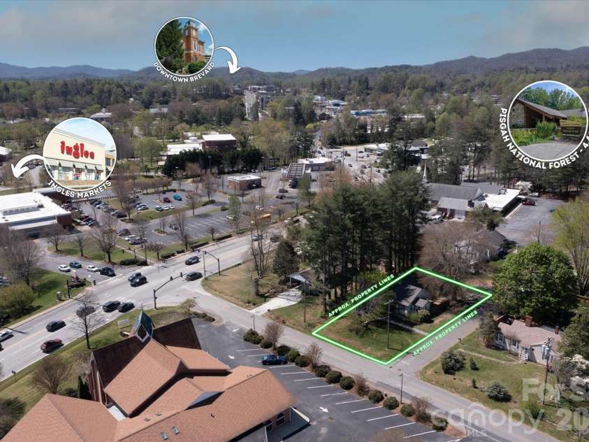 25 Montview Circle, Brevard, NC 28712.  MLS# CAR4365203, YatesRealty ID 21895. 