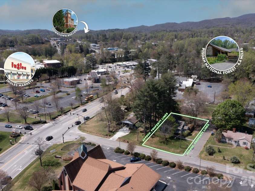 25 Montview Circle, Brevard, NC 28712.  MLS# CAR4365203, YatesRealty ID 21895. 