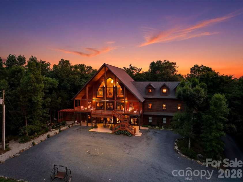 502 Lake Shore Drive, Norwood, NC 28128.  MLS# CAR4376520, YatesRealty ID 21896. 