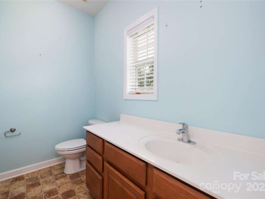 181 Singleton Road, Mooresville, NC 28117.  MLS# CAR4268089, YatesRealty ID 21897. Full Bath 2