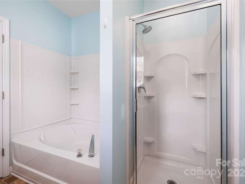 181 Singleton Road, Mooresville, NC 28117.  MLS# CAR4268089, YatesRealty ID 21897. Full Bath 2