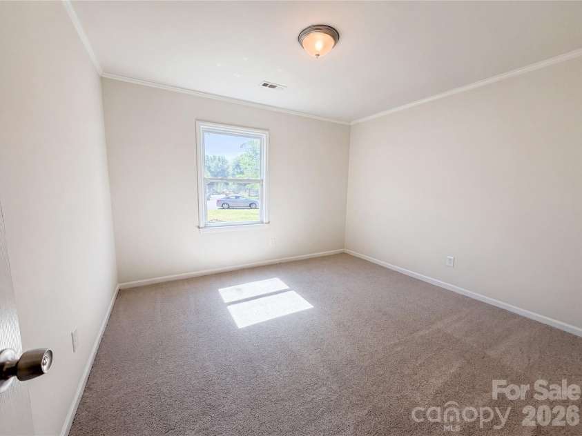 4700 Misty Hill Lane, Gastonia, NC 28056.  MLS# CAR4239522, YatesRealty ID 21897. 