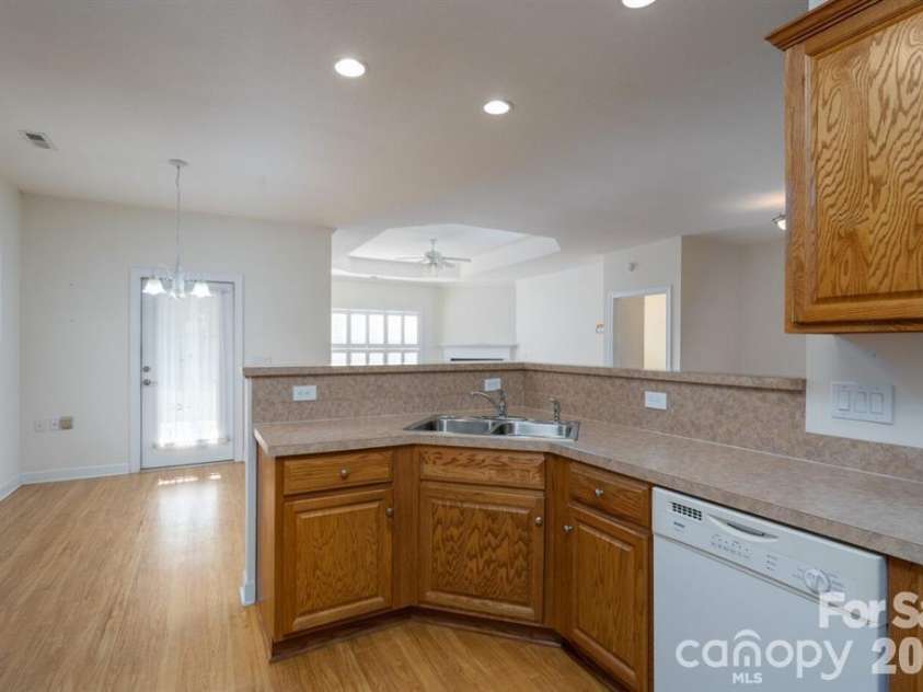 115 River Birch Drive, Salisbury, NC 28146.  MLS# CAR4420054, YatesRealty ID 21898. 