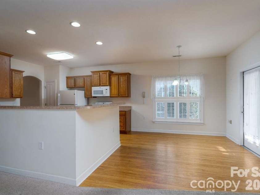 115 River Birch Drive, Salisbury, NC 28146.  MLS# CAR4420054, YatesRealty ID 21898. 