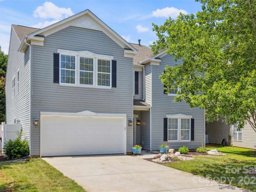 2090 Durand Road, Fort Mill, SC 29715.  MLS# CAR4271422, YatesRealty ID 21898. 