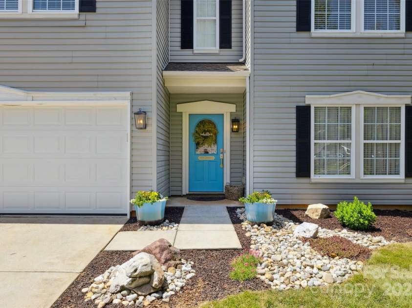2090 Durand Road, Fort Mill, SC 29715.  MLS# CAR4271422, YatesRealty ID 21898. 