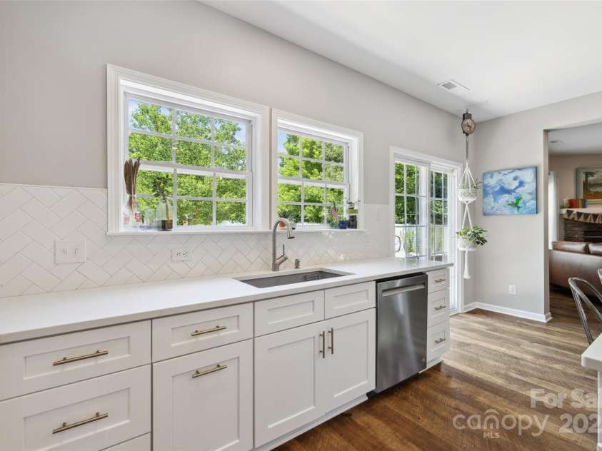 2090 Durand Road, Fort Mill, SC 29715.  MLS# CAR4271422, YatesRealty ID 21898. 
