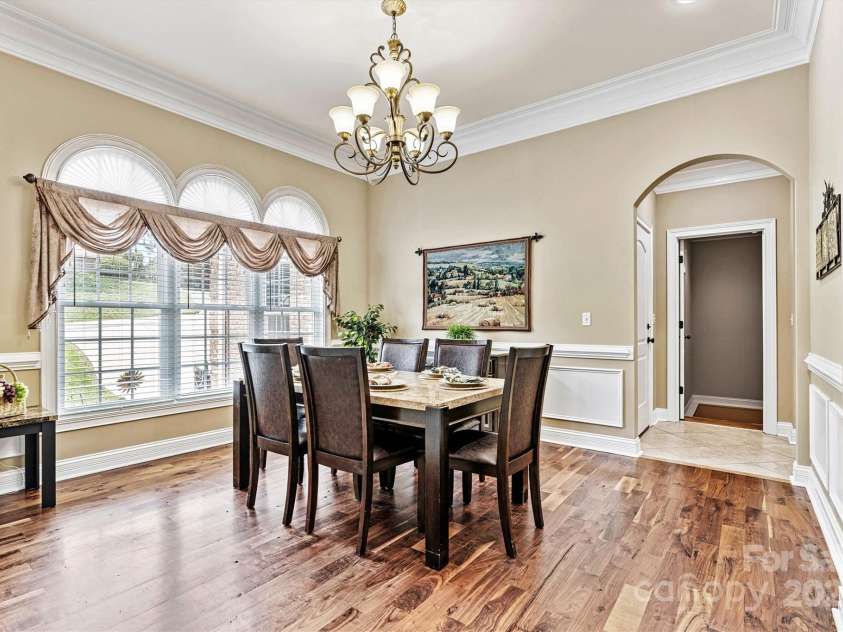 1616 Indian Springs Drive, Conover, NC 28613.  MLS# CAR4268711, YatesRealty ID 21899. Dining Room/Window View