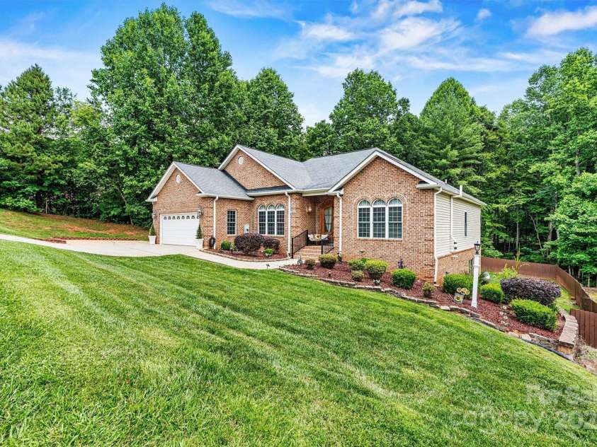 1616 Indian Springs Drive, Conover, NC 28613.  MLS# CAR4268711, YatesRealty ID 21899. Focused Front/Side View