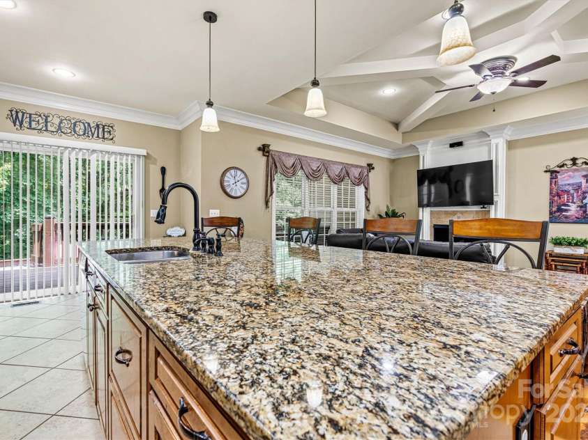 1616 Indian Springs Drive, Conover, NC 28613.  MLS# CAR4268711, YatesRealty ID 21899. Focused Island/Back Patio View