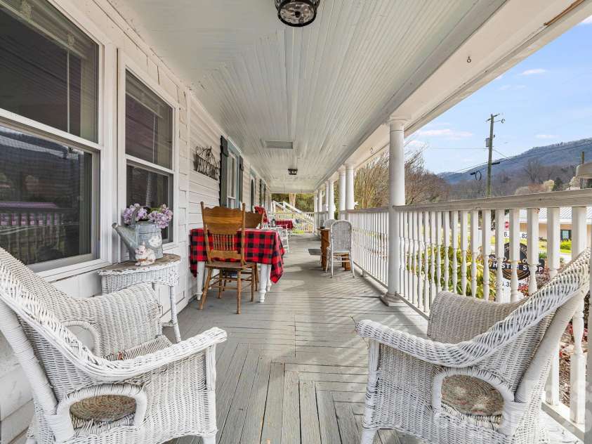 364 Haywood Road, Dillsboro, NC 28725.  MLS# CAR4351756, YatesRealty ID 21899. 