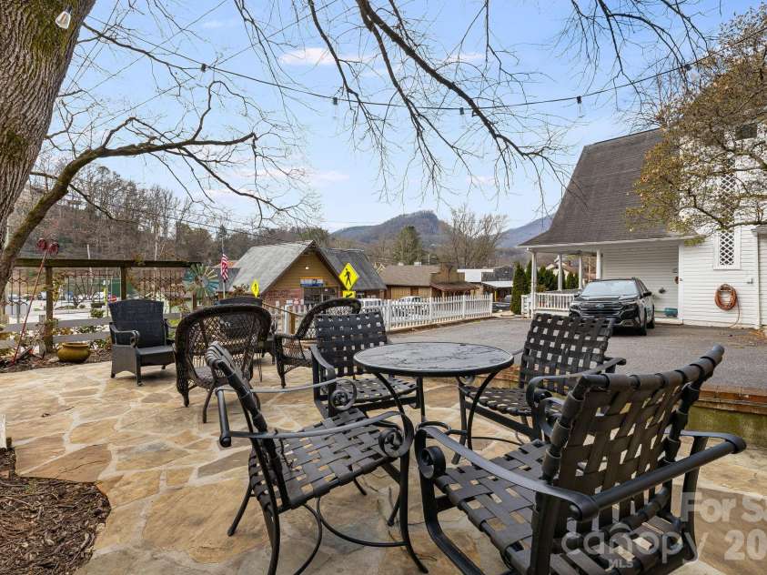 364 Haywood Road, Dillsboro, NC 28725.  MLS# CAR4351756, YatesRealty ID 21899. 
