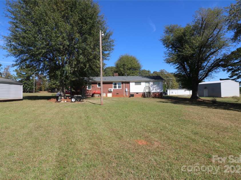 1260 US 221 Highway, Rutherfordton, NC 28139.  MLS# CAR4314402, YatesRealty ID 219. 