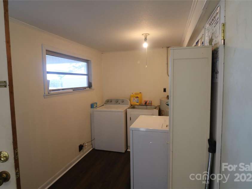 1260 US 221 Highway, Rutherfordton, NC 28139.  MLS# CAR4314402, YatesRealty ID 219. 