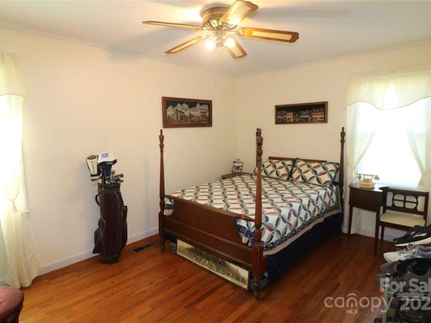 1260 US 221 Highway, Rutherfordton, NC 28139.  MLS# CAR4314402, YatesRealty ID 219. 