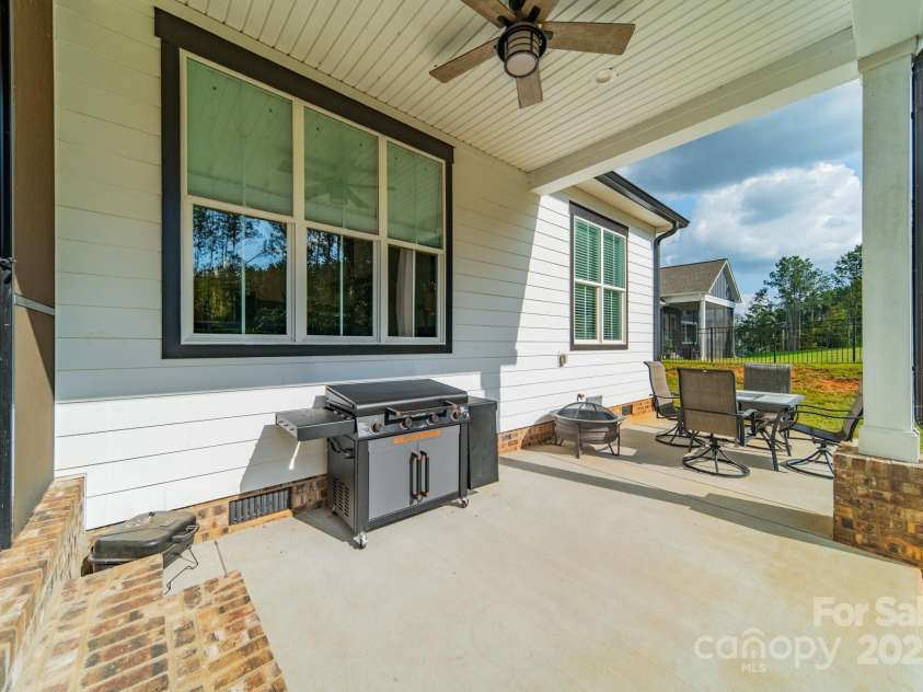 540 Kenway Loop, Mooresville, NC 28117.  MLS# CAR4188642, YatesRealty ID 219. 