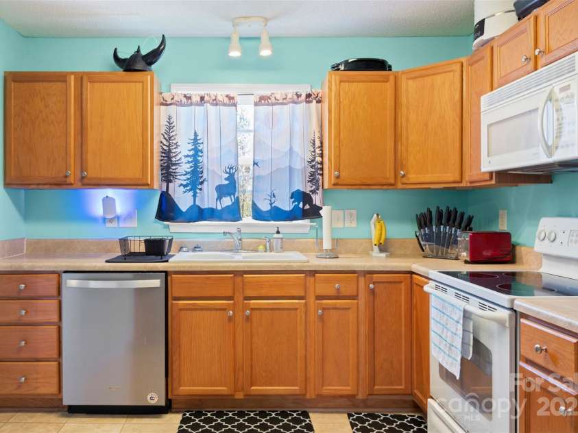 1345 Beagle Run, Salisbury, NC 28146.  MLS# CAR4228389, YatesRealty ID 2190. 