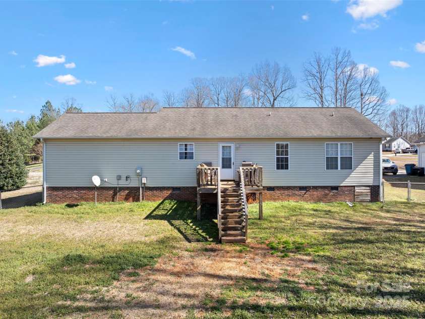 1345 Beagle Run, Salisbury, NC 28146.  MLS# CAR4228389, YatesRealty ID 2190. 
